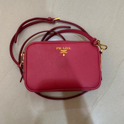 Prada saffiano mini camera bag hot sale