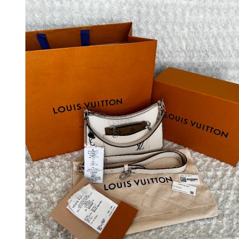 Large Product Preview Image 11