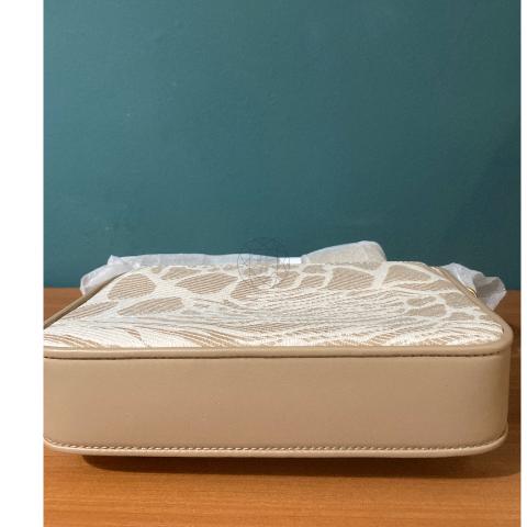 Large Product Preview Image 8