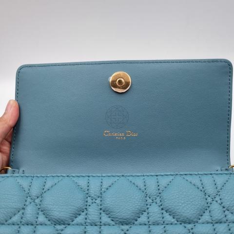 Large Product Preview Image 10