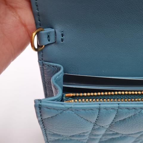 Large Product Preview Image 17