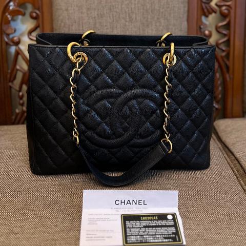 CHANEL GST bag Beige Leather ref.536113 - Joli Closet