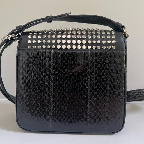 Large Product Preview Image 2