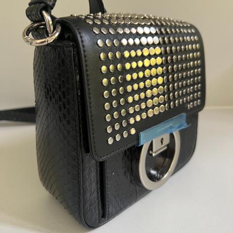 Large Product Preview Image 5