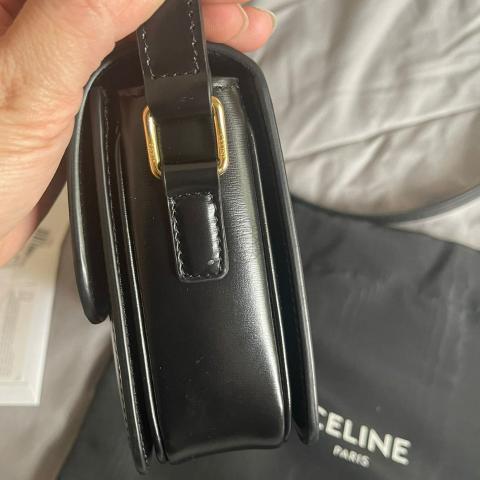 Sell Céline Teen Triomphe Bag Black