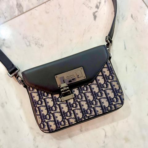 Large Product Preview Image 3