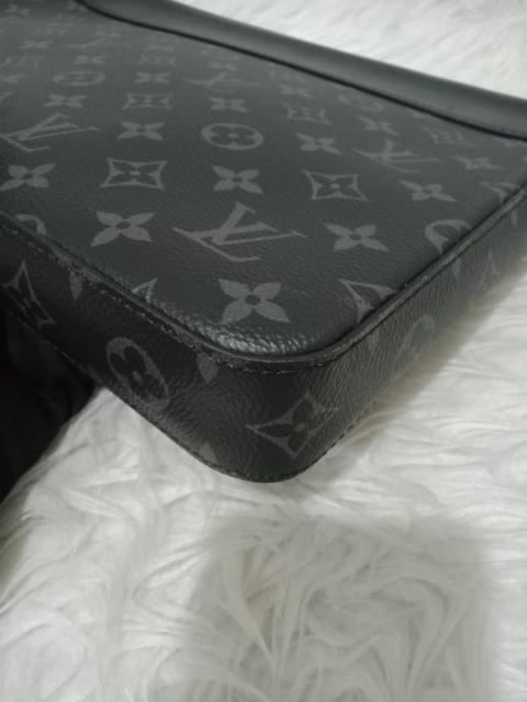 Replica Louis Vuitton M44000 District PM Messenger Bag Monogram Eclipse  Canvas For Sale