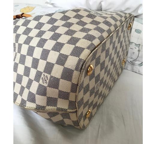 Louis Vuitton Damier Azur Elise Wallet ○ Labellov ○ Buy and Sell Authentic  Luxury