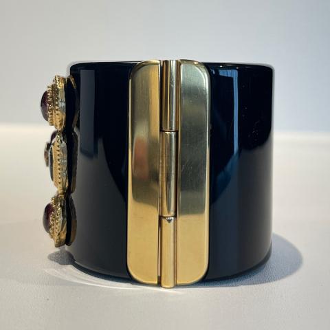 Large Product Preview Image 4