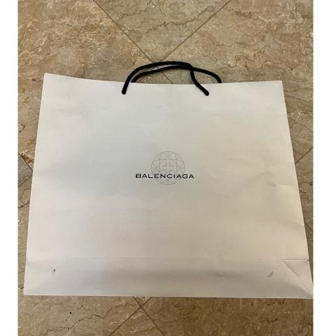 Paper on sale bag balenciaga