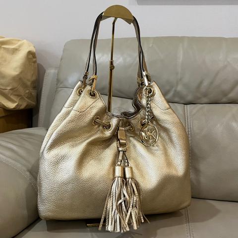 Sell Michael by Michael Kors Camden Large Drawstring Shoulder Tote