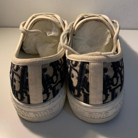 Large Product Preview Image 2