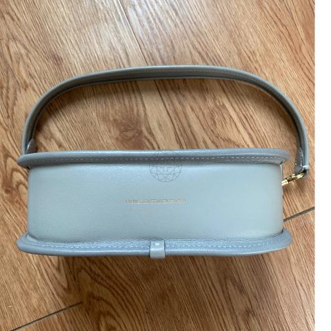 Large Product Preview Image 3
