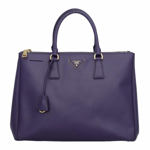 PRADA Logo Nylon Hand Bag Purse Cosmetic Pouch Purple MV633 in 2023 | Purses  and bags, Bags, Purses