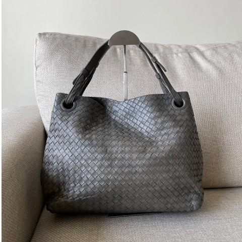 Sell Bottega Veneta Garda Shoulder Tote Grey HuntStreet