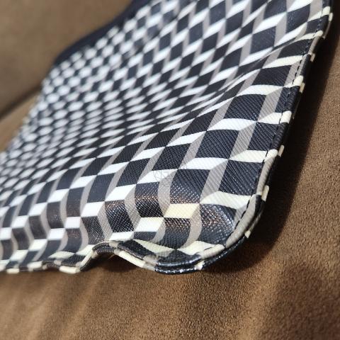 Large Product Preview Image 8