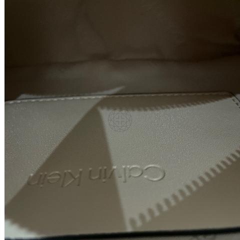 Large Product Preview Image 8