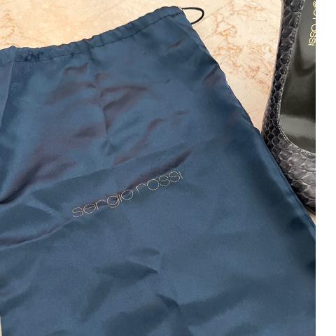 Large Product Preview Image 5
