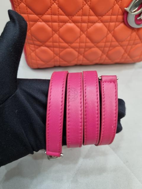 Large Product Preview Image 22