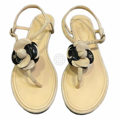 Chanel sales sandals nude