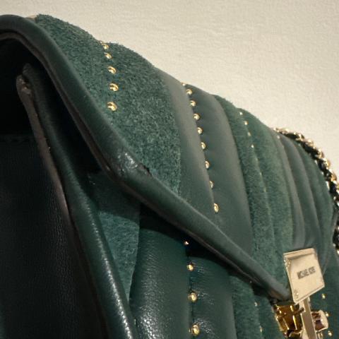 Large Product Preview Image 7