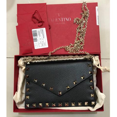 Sell Valentino Rockstud Envelope Wallet on Chain Black