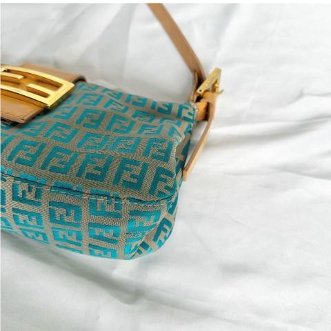 Large Product Preview Image 4