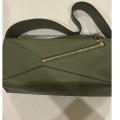 Small Product Preview Image 2