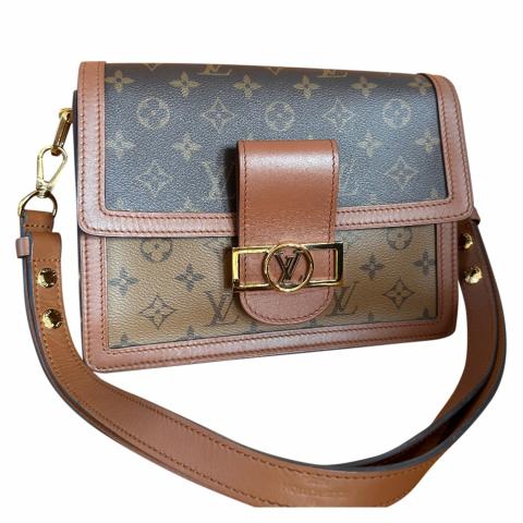 Louis Vuitton Dauphine MM Monogram Brown For Sale at 1stDibs  lv dauphine  mm, how much is a louis vuitton purse, dauphine lv