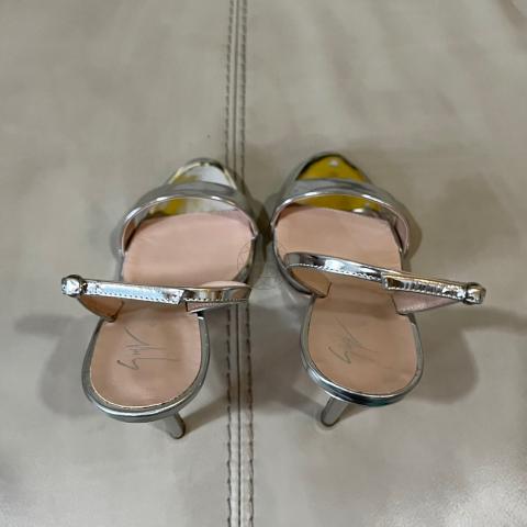 Large Product Preview Image 3