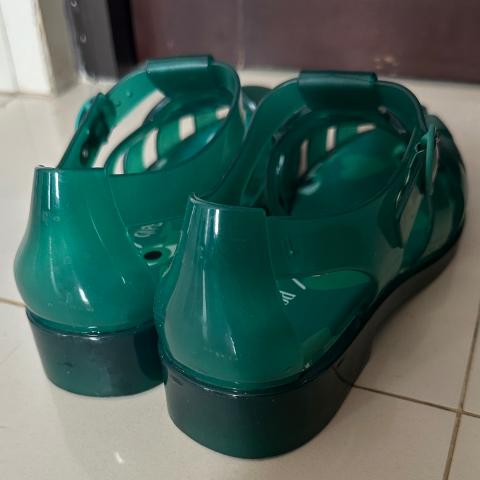 Large Product Preview Image 2