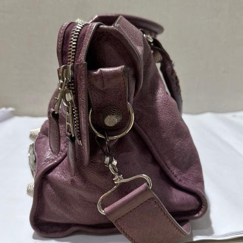 Large Product Preview Image 3