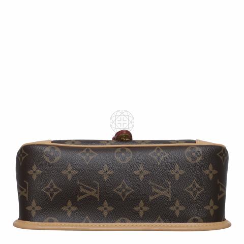 Diane cloth handbag Louis Vuitton Brown in Cloth - 38439297