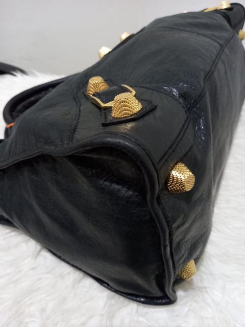 Large Product Preview Image 18