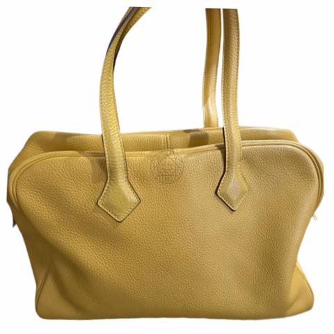 HERMES（エルメス）- Victoria II Fourre-Tout 35 ゴールド HERMES（エルメス）- Victoria II Fourre-Tout 35 ゴールド