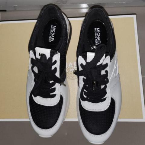 Large Product Preview Image 5