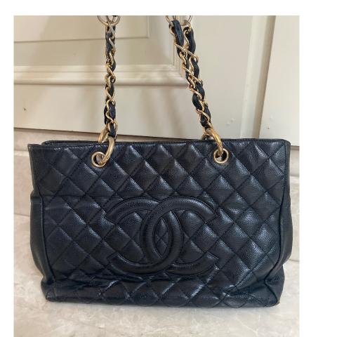 Chanel caviar 2025 gst bag