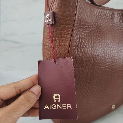 Aigner hot sale bag original