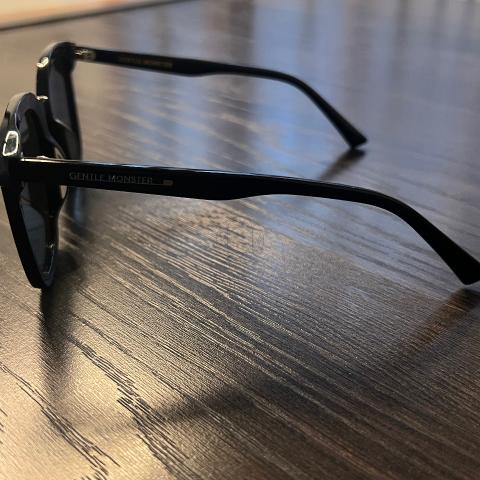 Large Product Preview Image 4