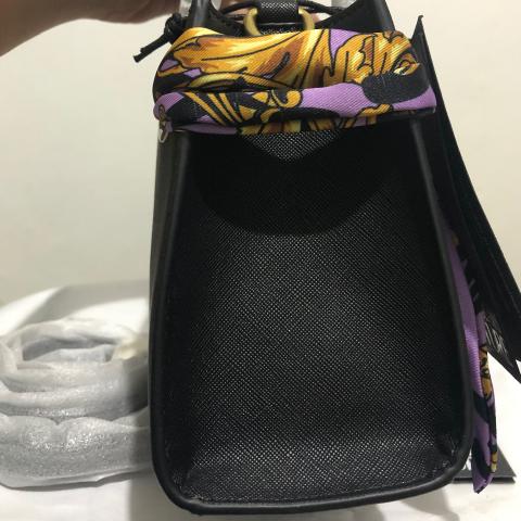 Large Product Preview Image 4