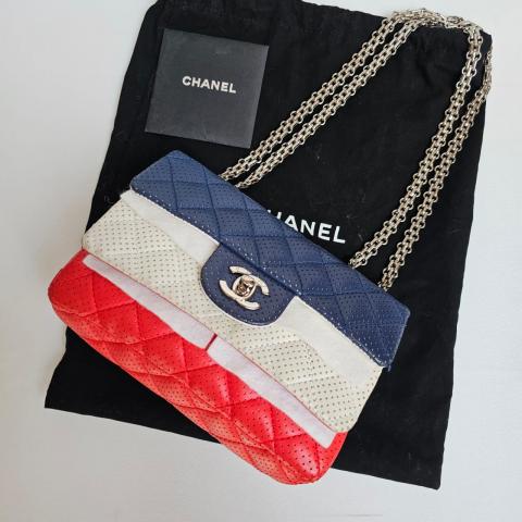 Red white and on sale blue chanel bag