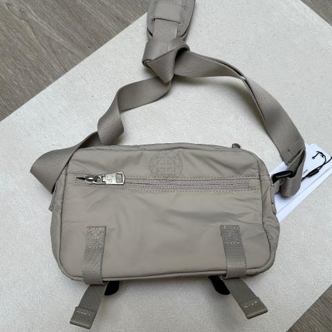 Large Product Preview Image 2