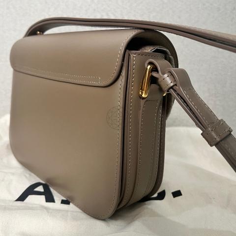 Large Product Preview Image 4