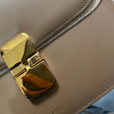 Large Product Preview Image 12