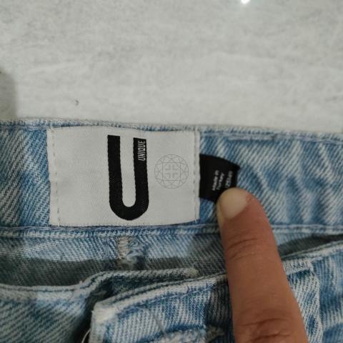 Large Product Preview Image 3