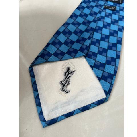 Large Product Preview Image 2