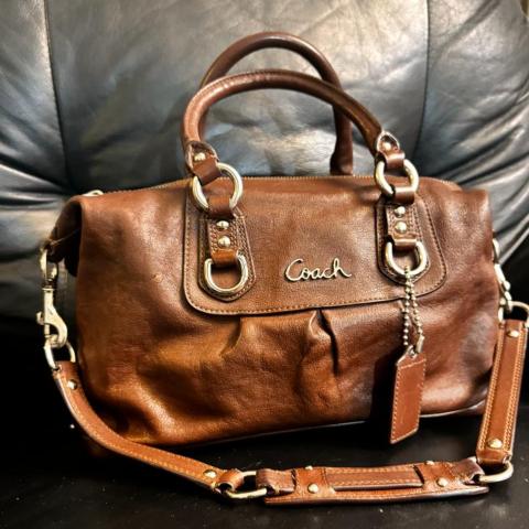 Coach best sale ashley satchel