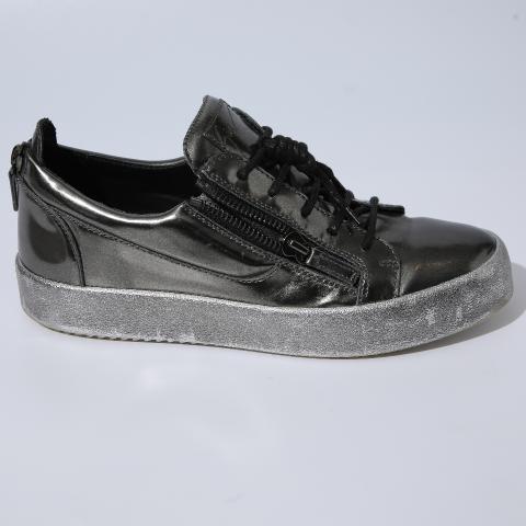 Large Product Preview Image 2