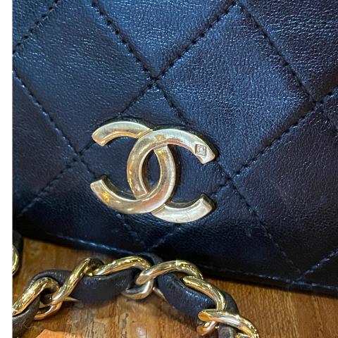 Large Product Preview Image 17