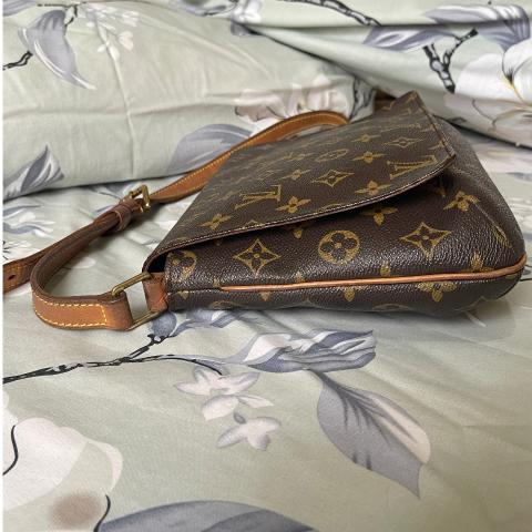 Large Product Preview Image 3